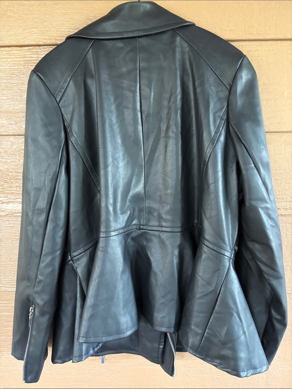 Eloquii Classic Black Leather Asymmetrical Moto Jacket -Sz 16 - Picture 9 of 10